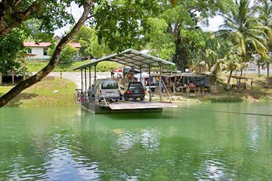 xunantunich Ferry